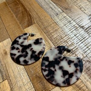 Tortoiseshell Acetate Half-Moon Drop Earrings - Cream & Dark Brown